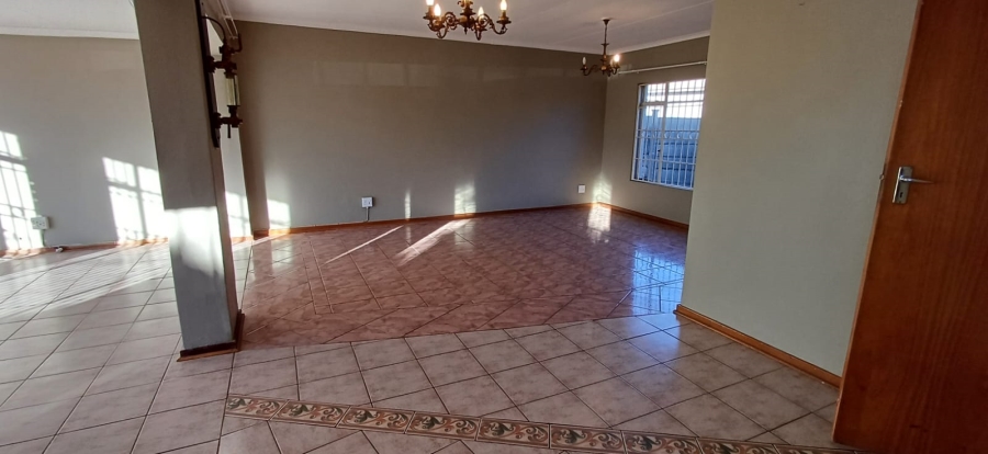 To Let 3 Bedroom Property for Rent in Panorama Free State